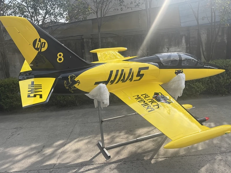 Aero L-39 — 3.5 m photo 15